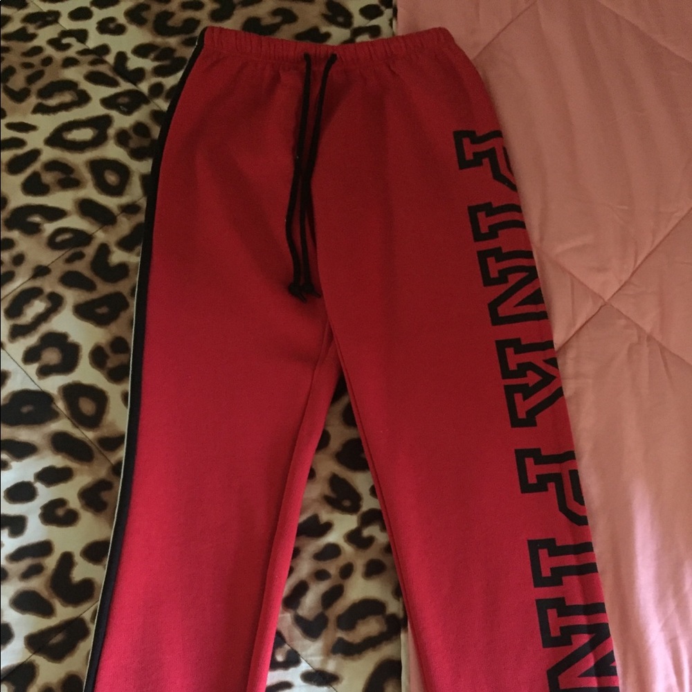 NWOT VS Pink Classic Sweatpants